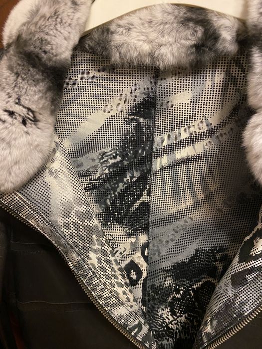 Продам кожанную куртку