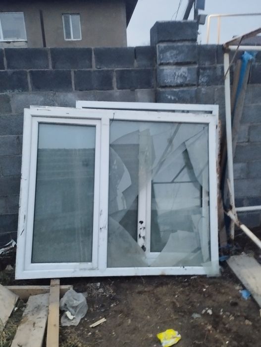 Окна  бу разных размеров