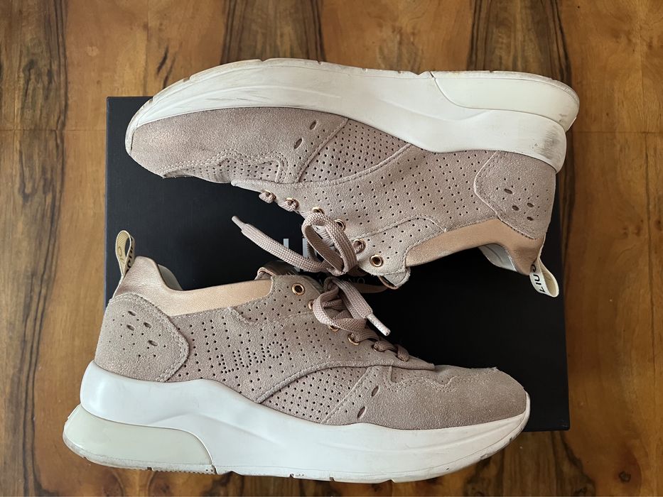 Дамски маратонки