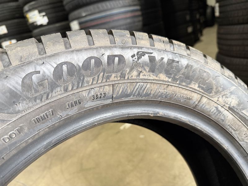 235/55/19 GOODYEAR 4бр