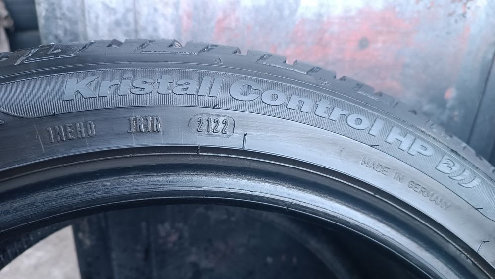 235/45/18 Fulda Дот 2122