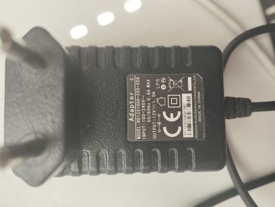 блок питания.12вольт 1ампер.рабочий