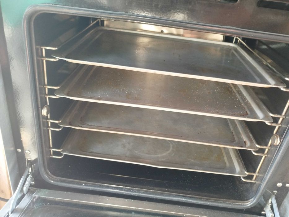 Продавам ковенктомат