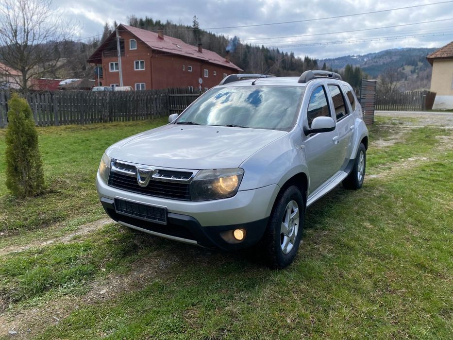 Dacia Duster 1.5 dci 4x4 
An fabricare -2011