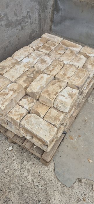 Кирпич белый продам