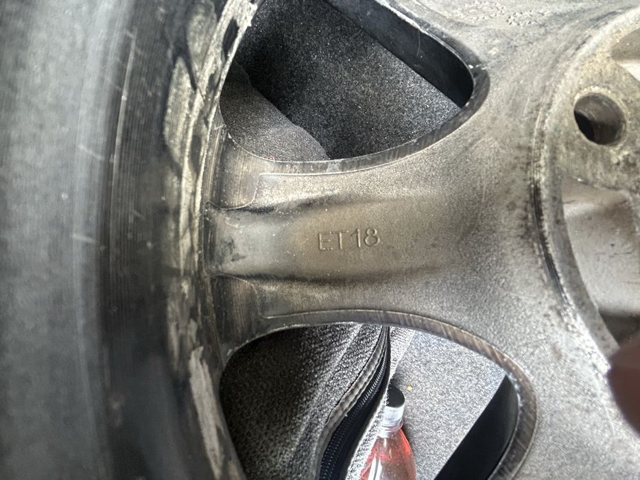 Продам 2 (два) диска R13 4/98