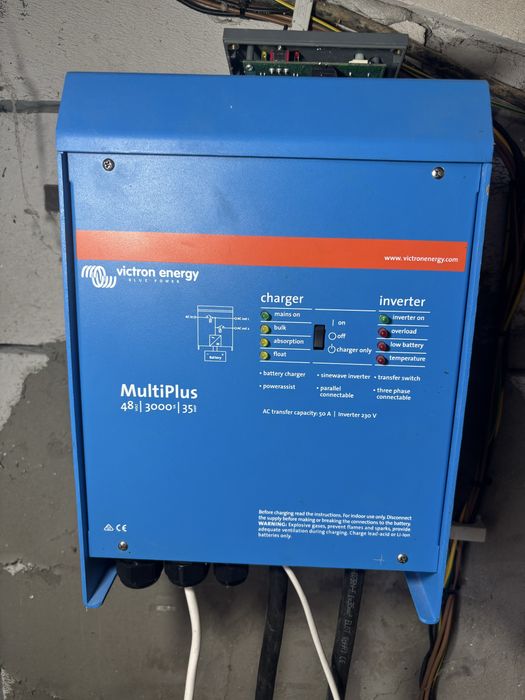 Victron Energy 48v 3000w 35A