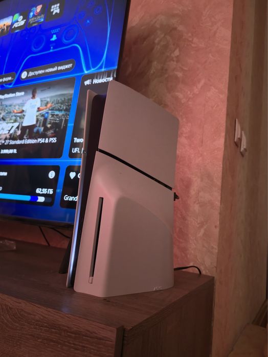 Ps 5 slim 1tb prodam ,торг есть!