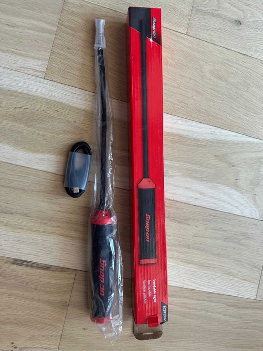 Lampa flexibila Snap-on