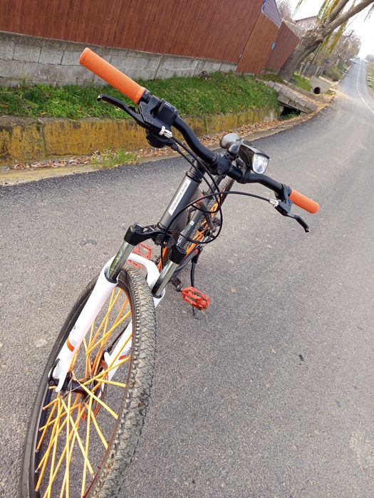 Vând bicicleta rockraider st 120 ! Modificat , stare perfecta function