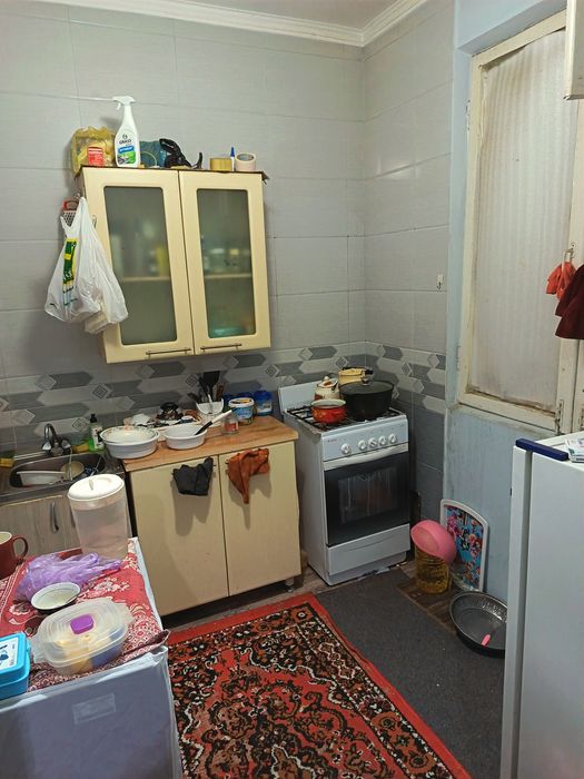 Срочно придётся 2/3/4 квартира феруза эко базар Ипатика  можно 54500