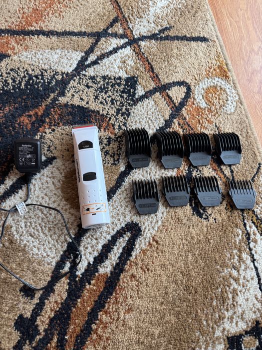 Masina de tuns Babyliss profesionala cu incarcator si toate numerele