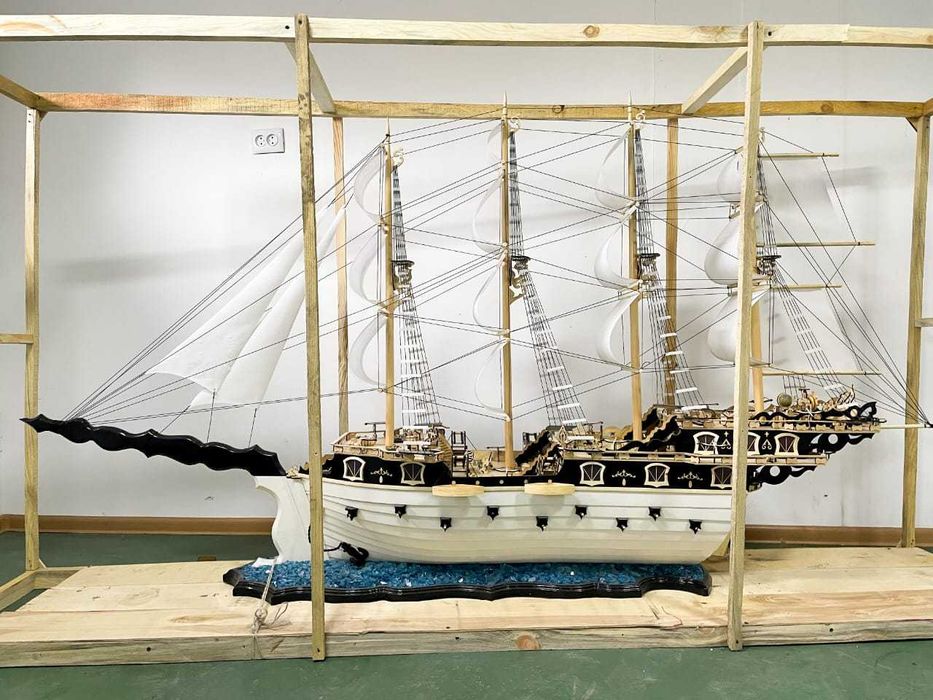 Подарок ПАРУСНИК  сувенир