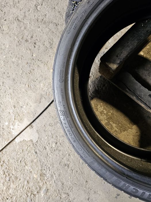 4 anvelope vara 235 35 20 Michelin PilotSport 4S