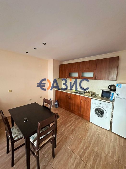 Апартамент с 1 спалня в комплекс етера 3, 68 кв. м., партер, Свети