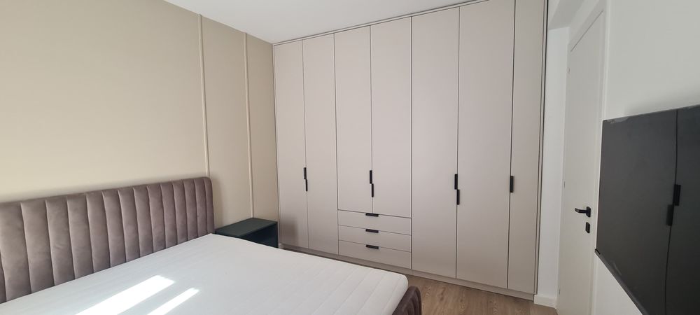 Închiriez apartament în Oradea, Prima Arena Residence. Două camere și loc de parcare privat