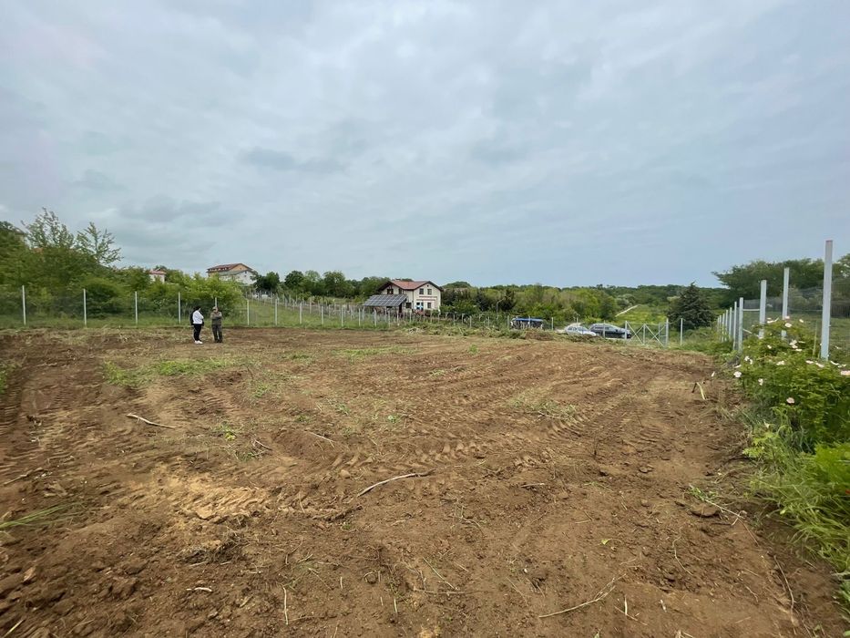 PROPRIETAR, NEGOCIABIL- Teren intravilan 1500 mp Cap Aurora,