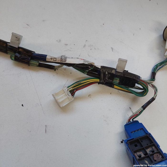 Butoane Toyota Land Cruiser 150 (Trj15_, Kdj15_, Grj15_, Gdj15_) [ 2009 Oem 822236003F