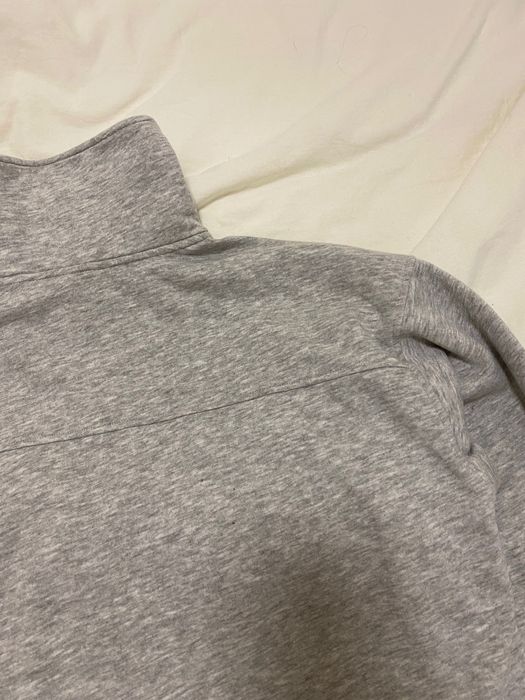 Сива блуза на H&M