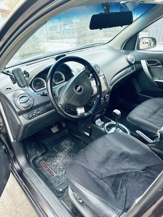 Срочно продается машина Nexia 3 avtomat4