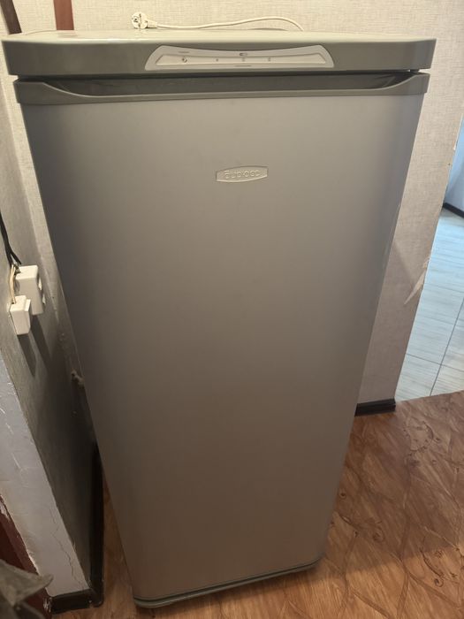 Продам морозильник Бирюса