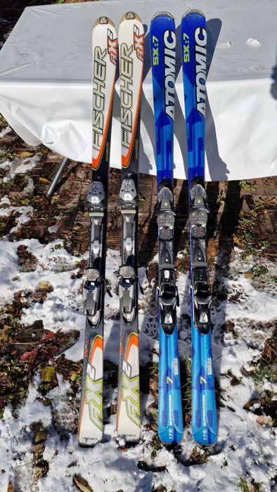 Ски с дължина 170 см.