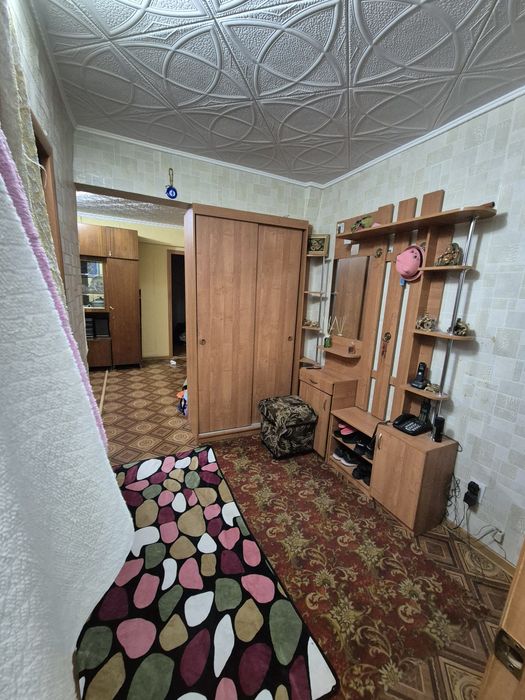 Продам 3-хкомнатную квартиру