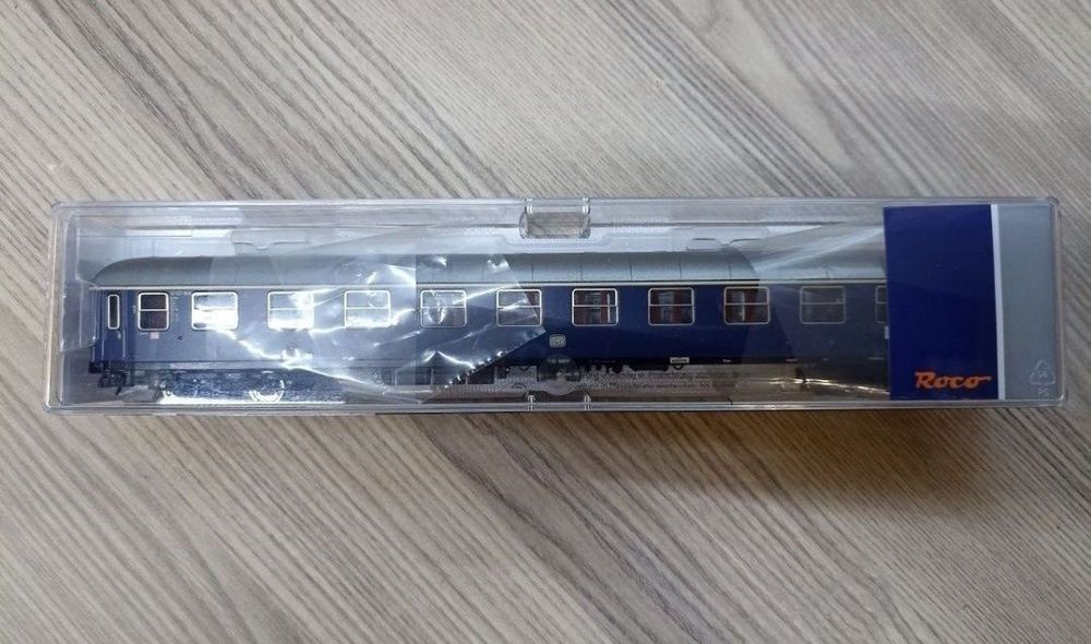 Roco 54450 vagon călători H0