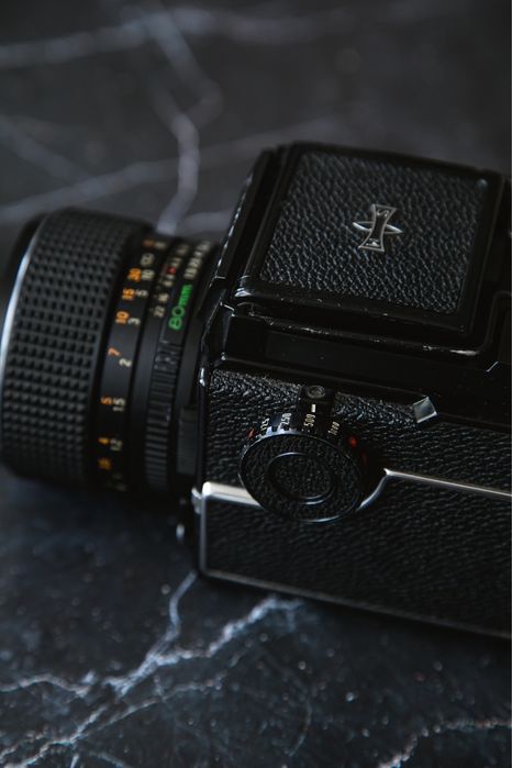 Плёночный фотоаппарат Mamiya 645