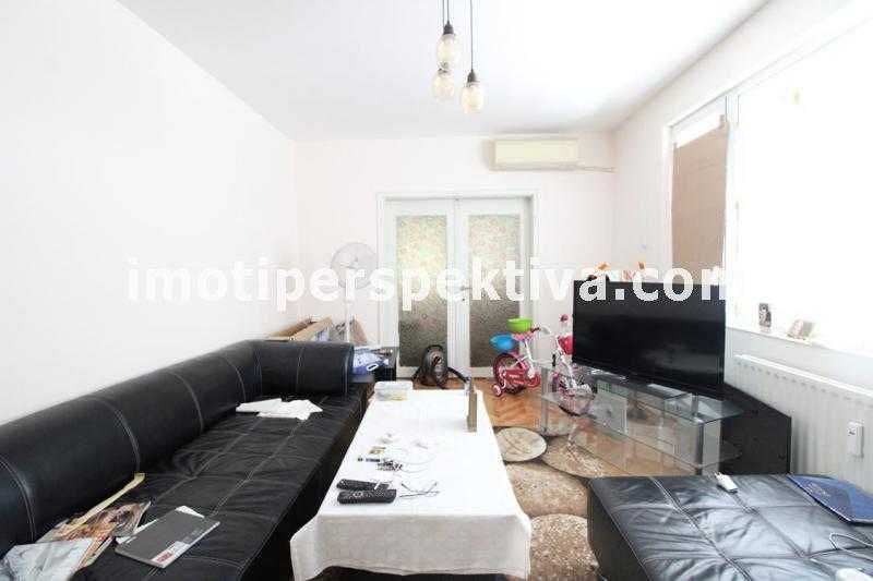 Продава се Двустаен апартамент в Пловдив, Кършияка - 59 кв.м за 1694 €/кв.м - Снимка #2