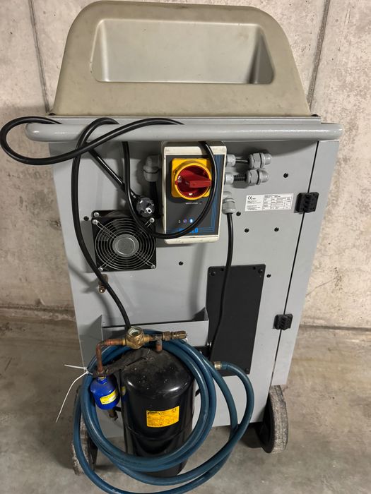 Машина за автоклиматици