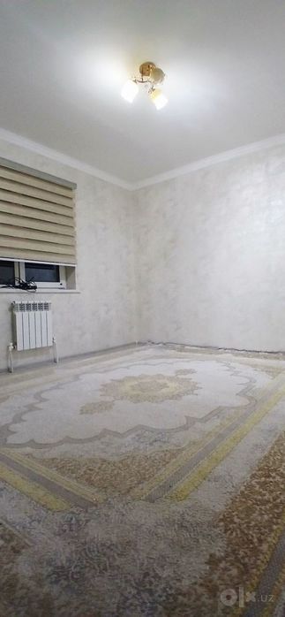 Dom sotiladi yangi yol gulbaxorda