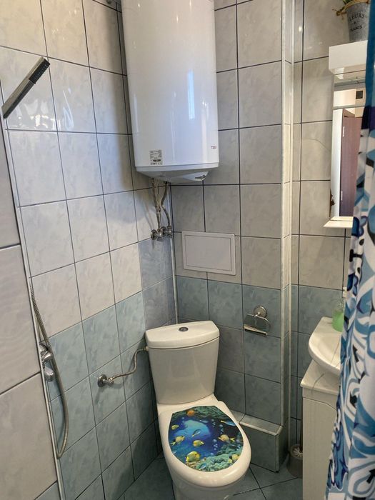 Дава се под наем Тристаен апартамент в Бургас, Център - 92 кв.м за 510 € - Снимка #6