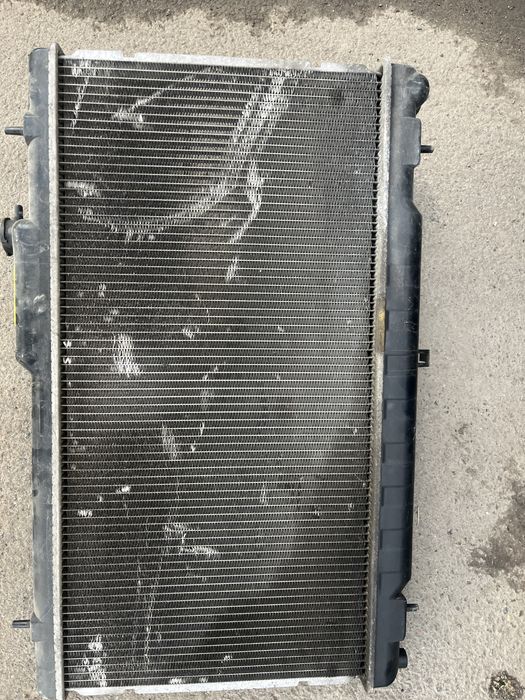 Радиатор субару аутбак B4-B5