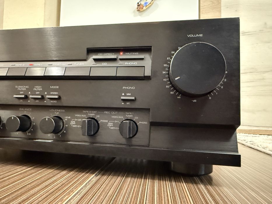 Yamaha AX-900 Качествен съерео усилвател