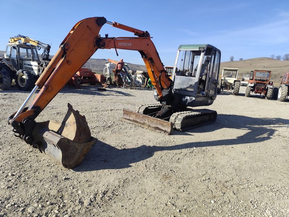 Excavator hitachi z axis 50