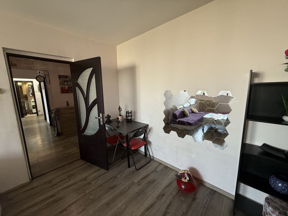 Apartament 3 camere de închiriat – Râul Doamnei | 550€