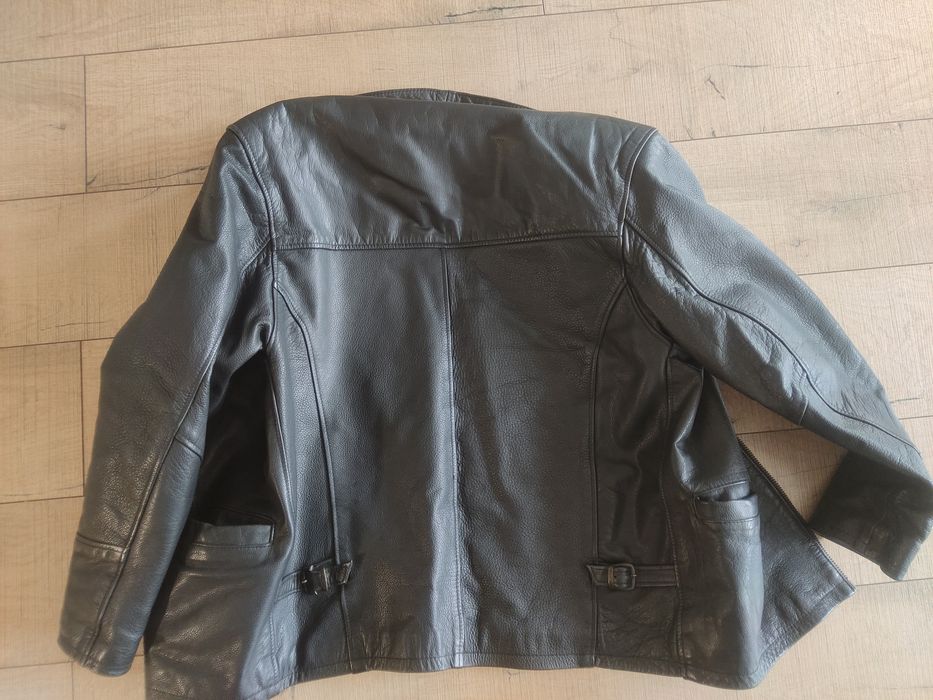 Шуба от естествена кожа размер L