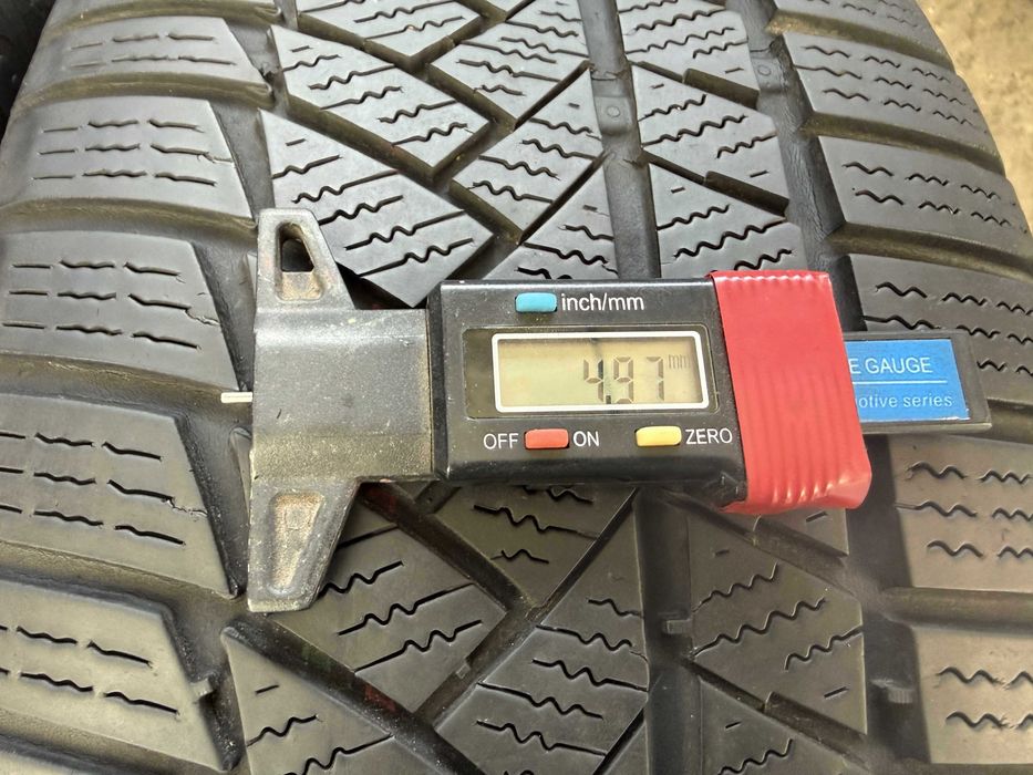 2x Anvelope iarna 225/55 r17 - Continental Winter Contact TS850P MO st