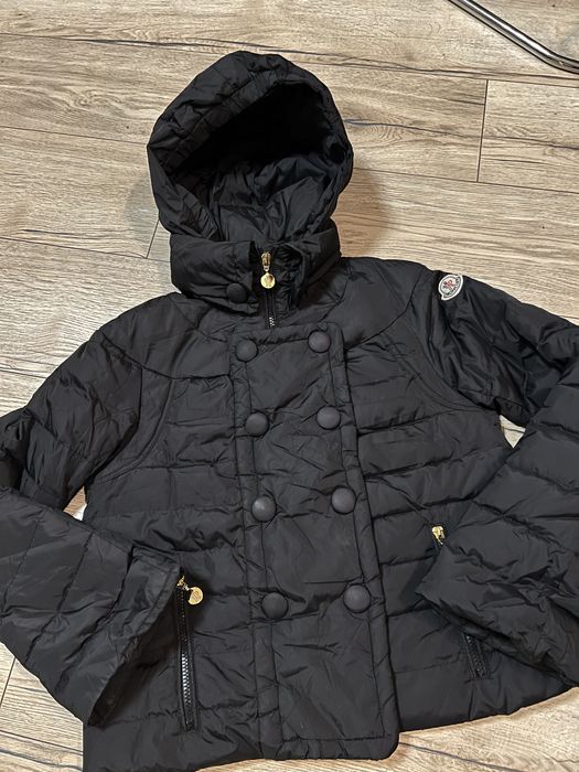 Оригинално яке Moncler