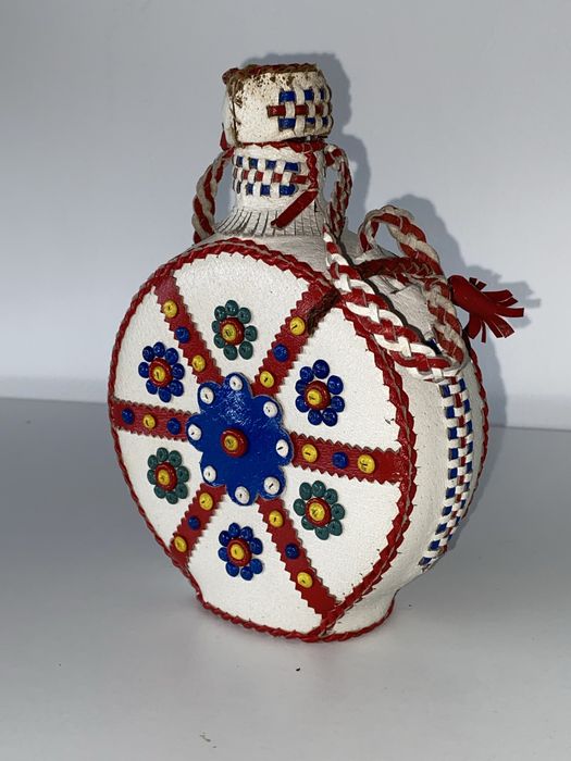 Plosca traditionala Iugoslavia