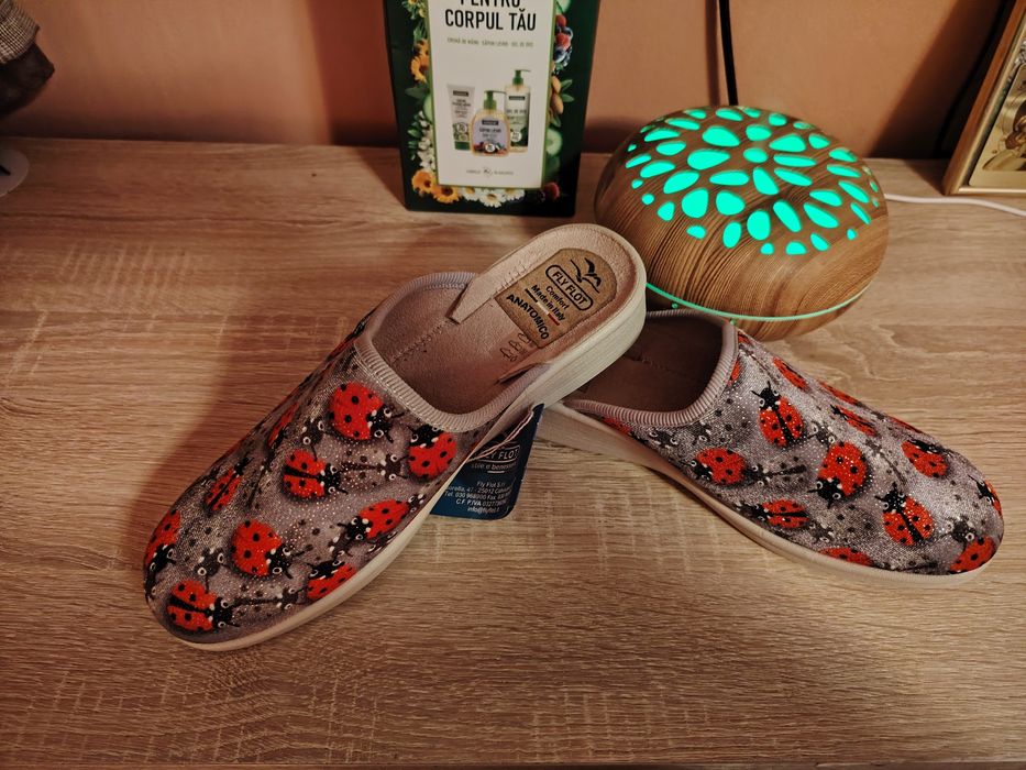 Papuci anatomici noi nepurtati super comozi