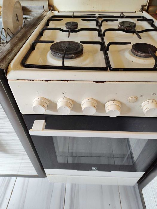 Готварска Печка Electrolux на Газ