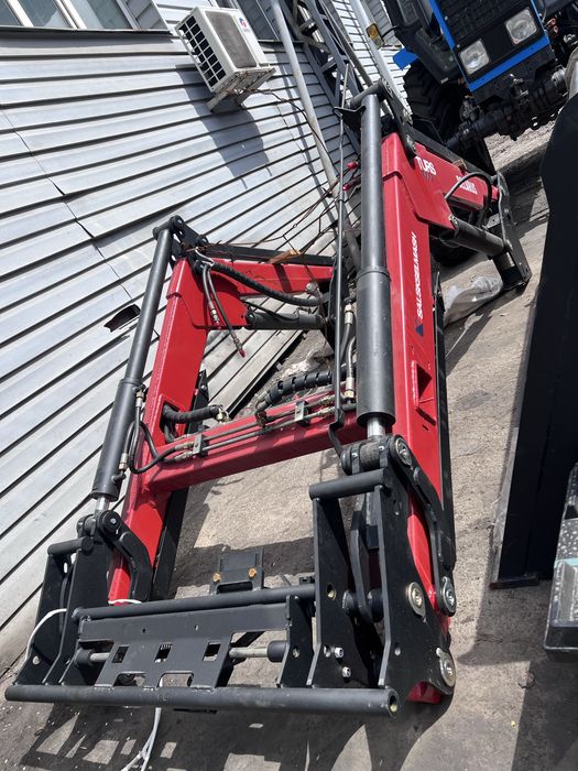 Погрузчик для трактора Турс-1000  Кун-10