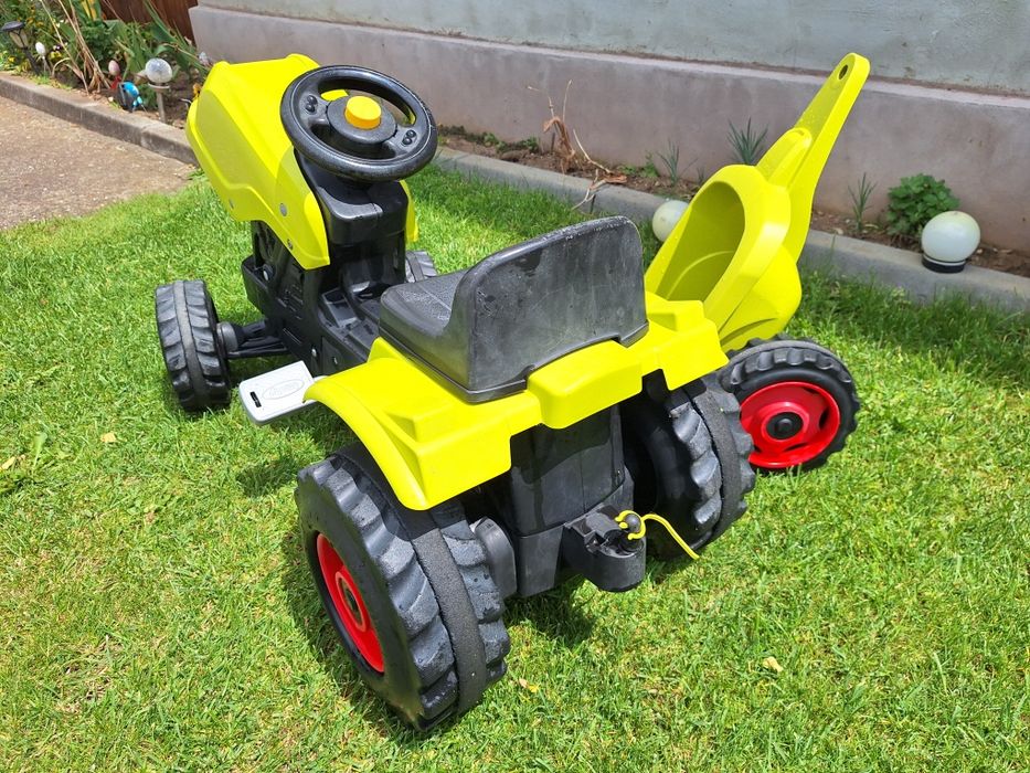 Tractor cu pedale si remorca