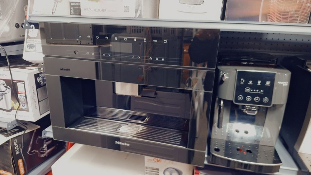 Кафе машина Miele CVA 7440 за вграждане внос от Германия