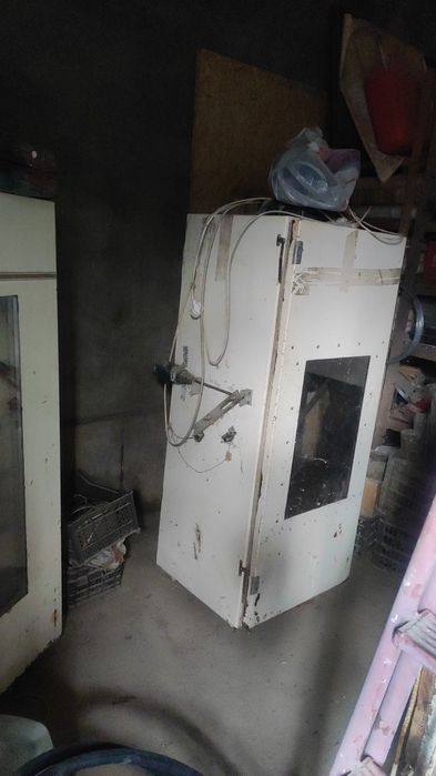 Инкубатор сатылады.Екеу.