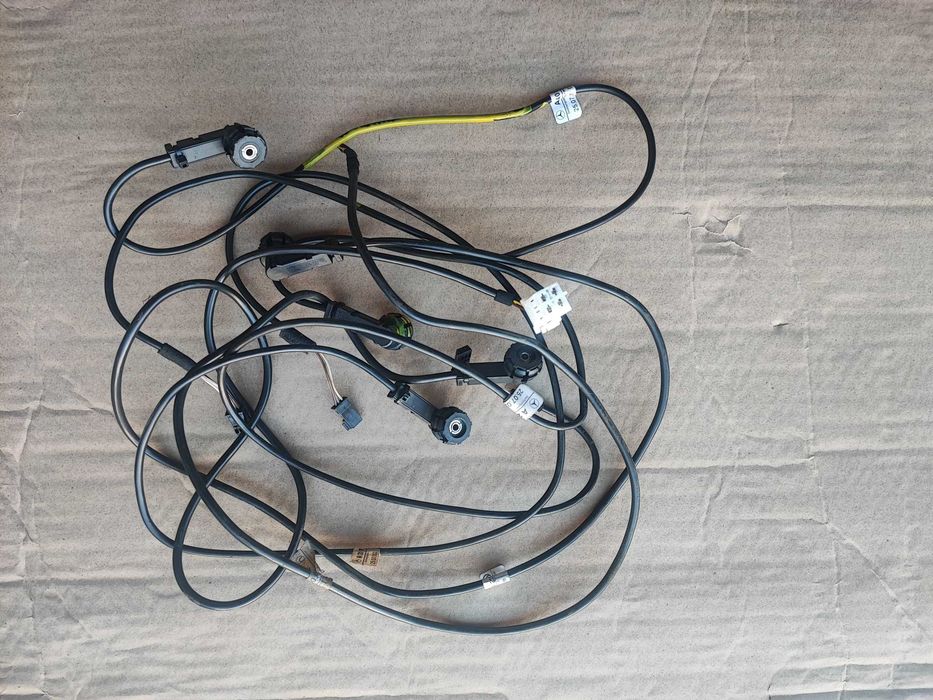 Антена за таван AUX кабел и кабел за акумулатор от Мерцедес