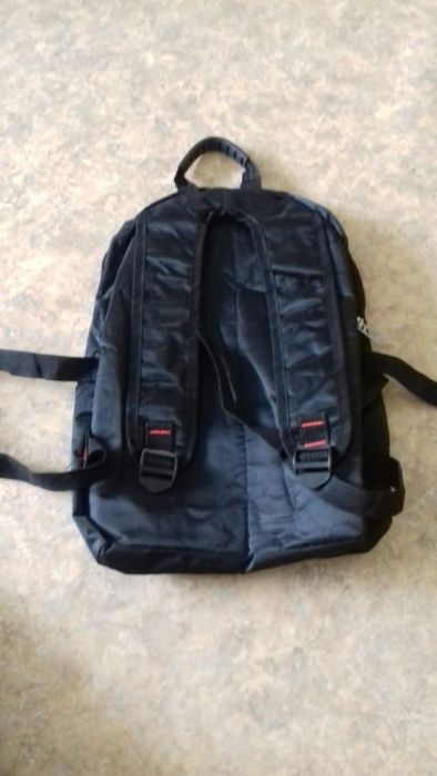 Продам новые рюкзаки