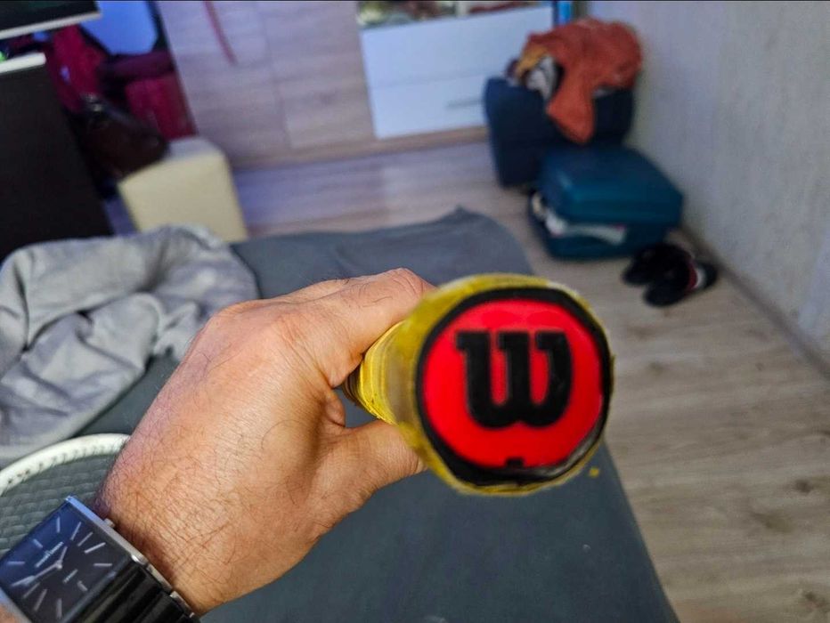 Vendo racchetta  WILSON BLADE 295 GR